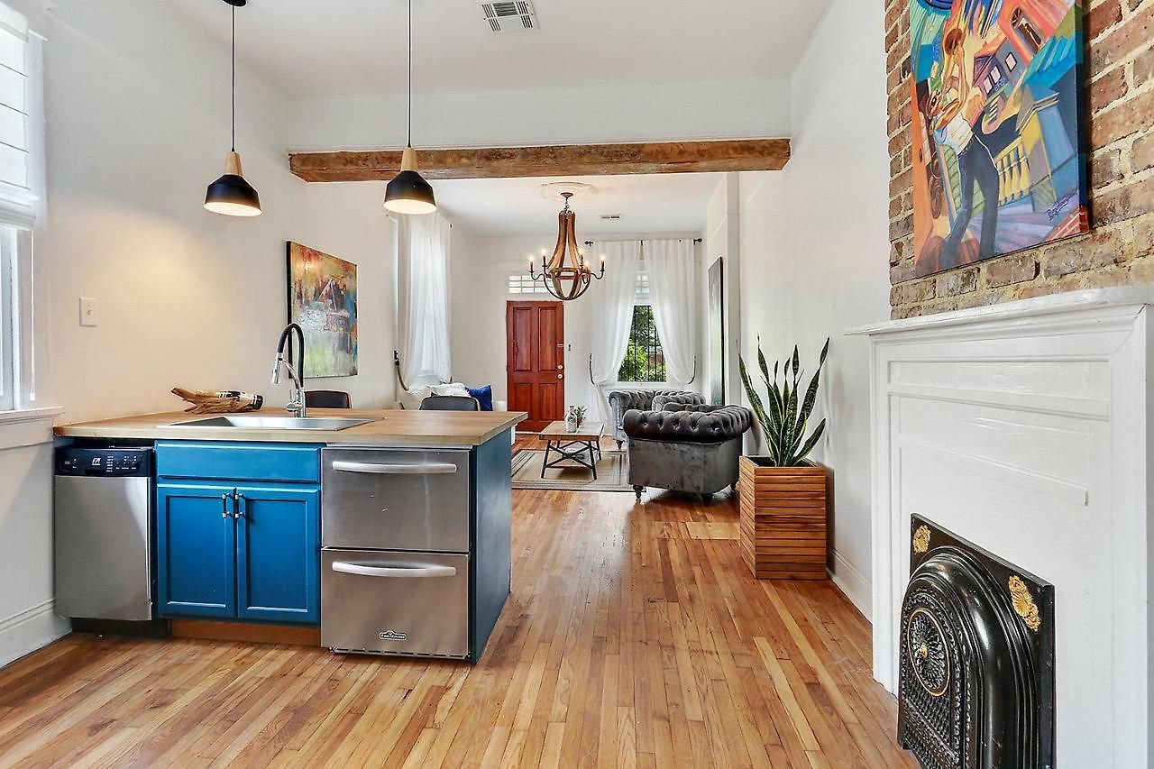 Modern Victorian House With Relaxing Courtyard - Near Fq *