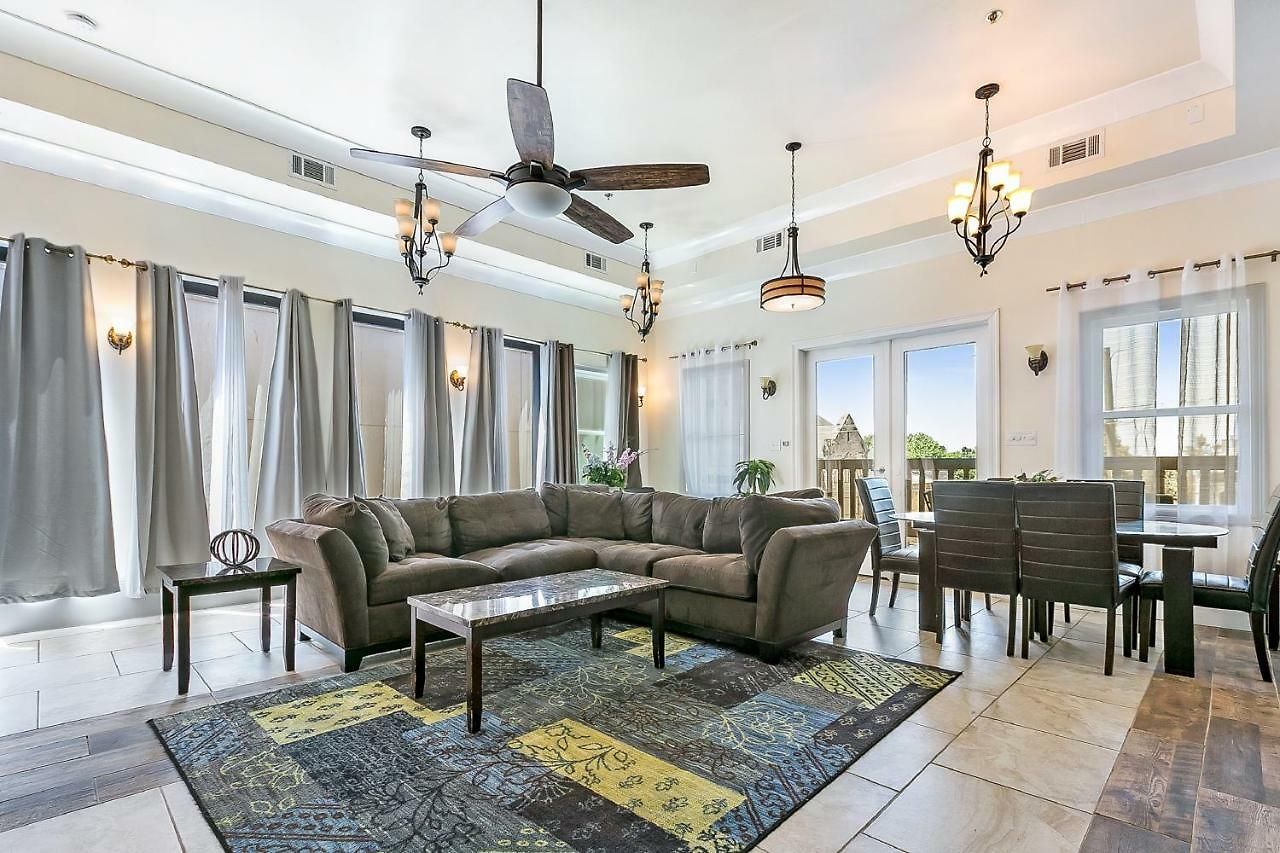Spacious 4br On Carondelet Near Hot Spo