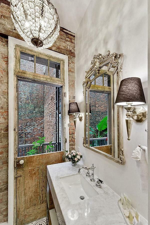 French Quarter Mansion Hotel