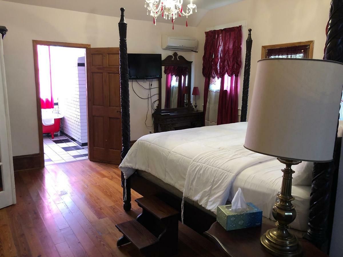 Oakview Bed & Breakfast 4*