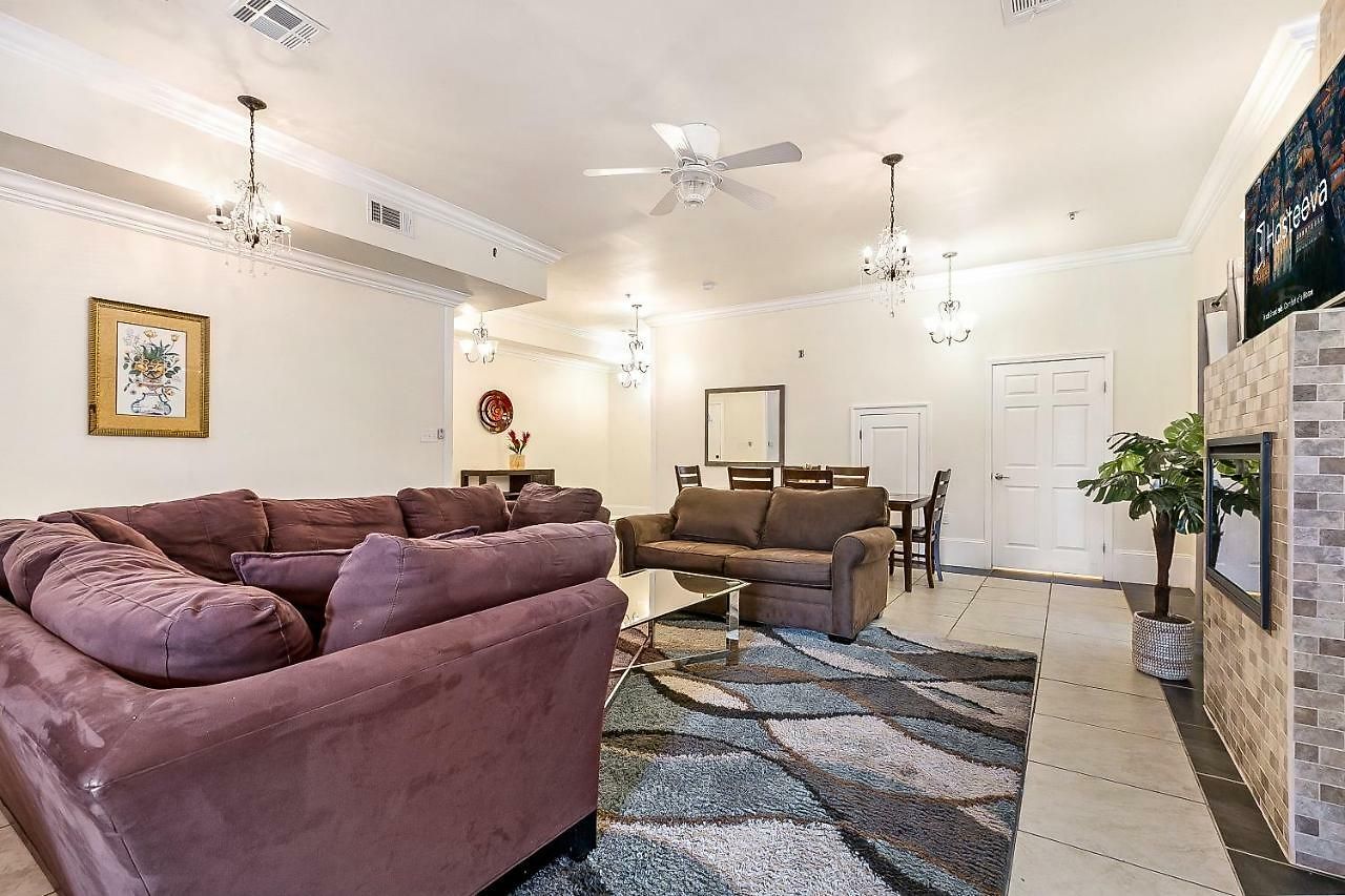 Spacious 4br Steps From St Charles Ave New Orleans