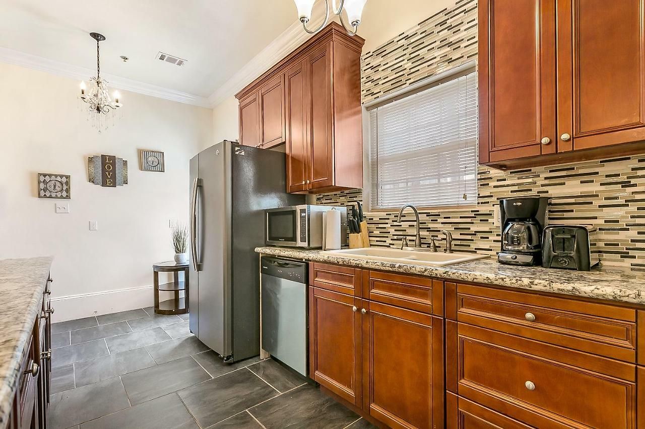 Modern 4br 5min Drive To Fq * New Orleans