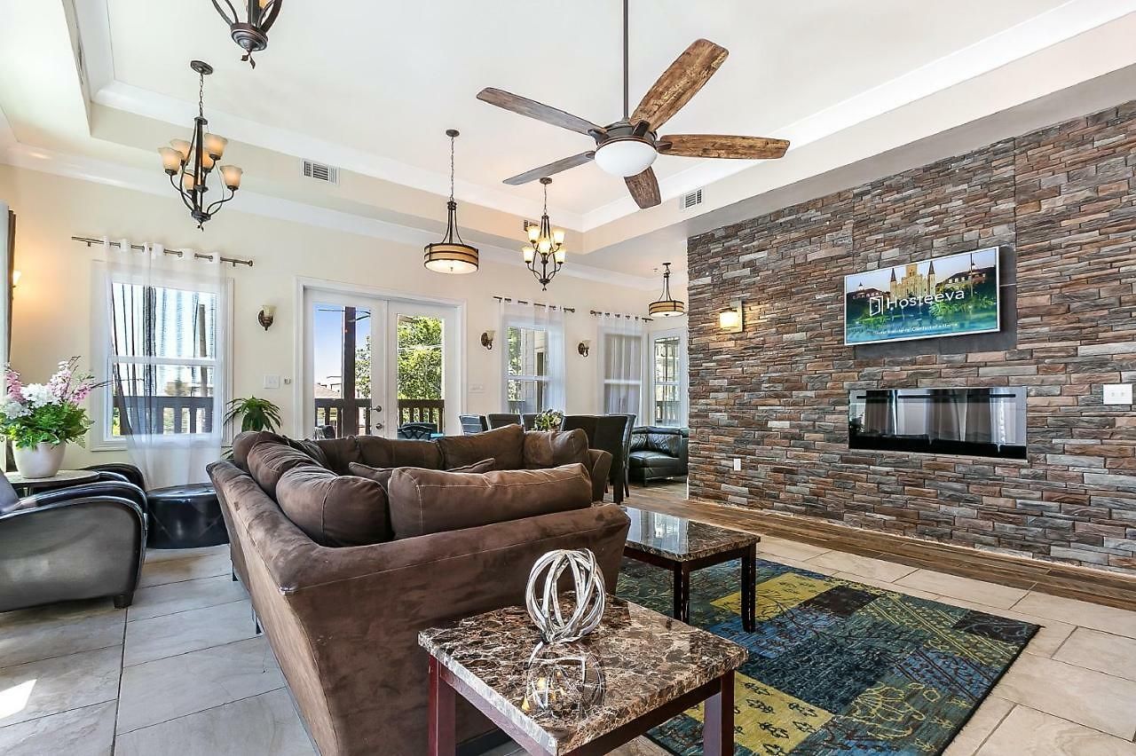 Apartment Urban With Spacious & Amenities New Orleans