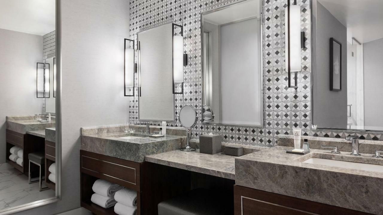 Jw Marriott New Orleans