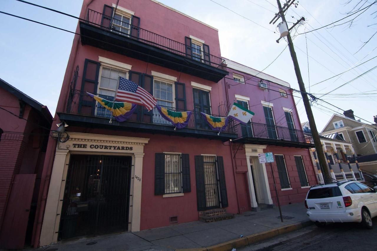 The Courtyards French Quarter *