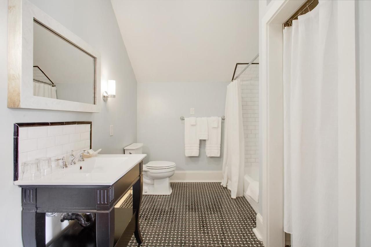 Bed & Breakfast Maison Perrier New Orleans