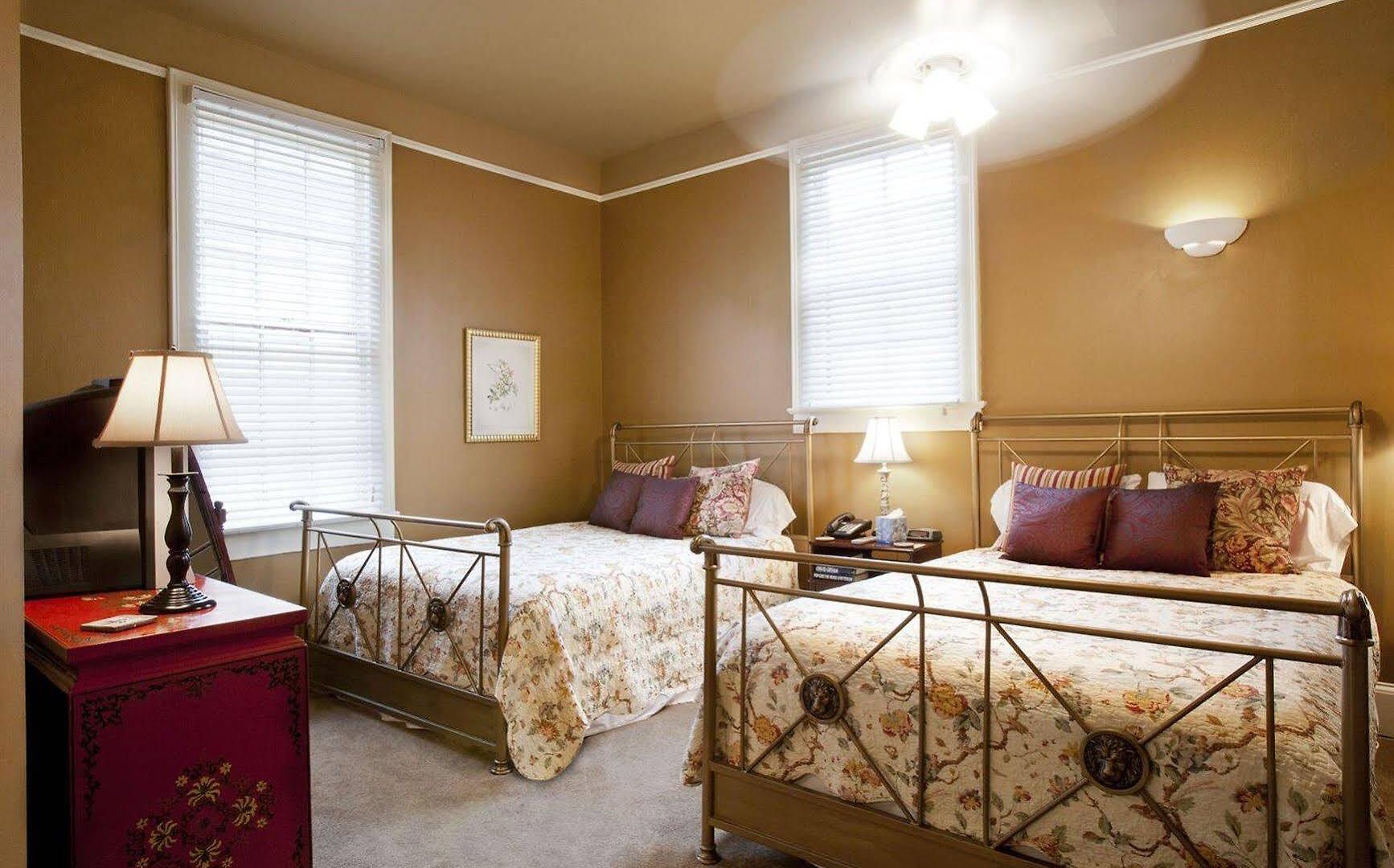 Maison Perrier Bed & Breakfast