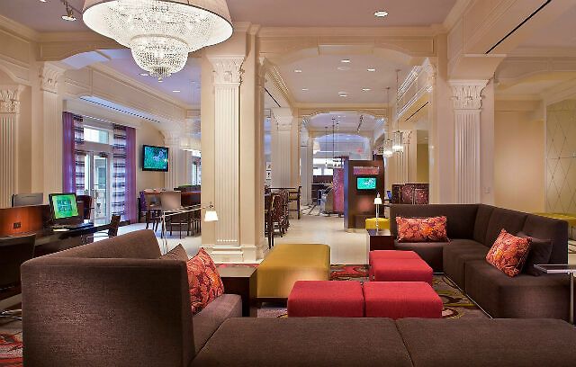 Courtyard By Marriott French Quarter/iberville New Orleans