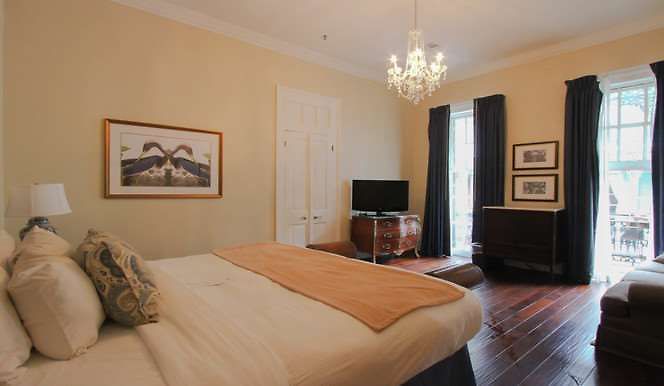 Hotel St. Pierre French Quarter 3*