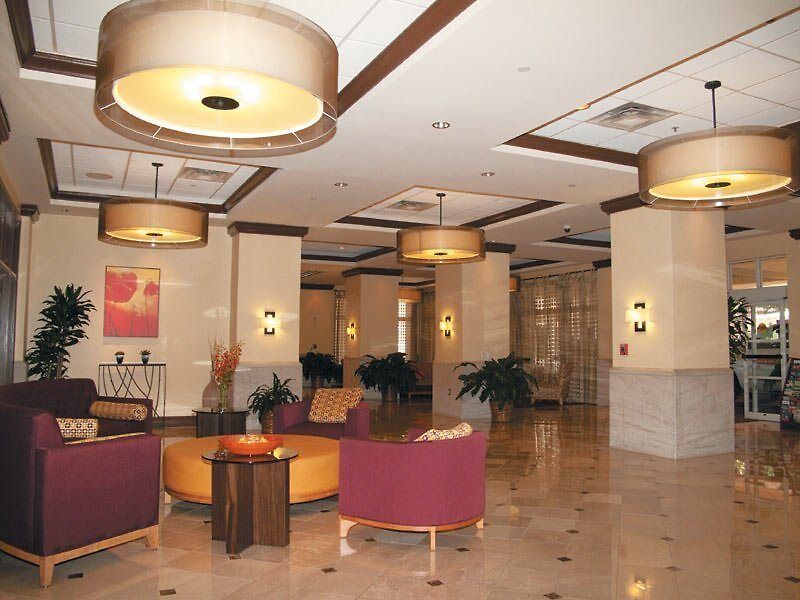 La Quinta & By Wyndham Downtown Hotel New Orleans