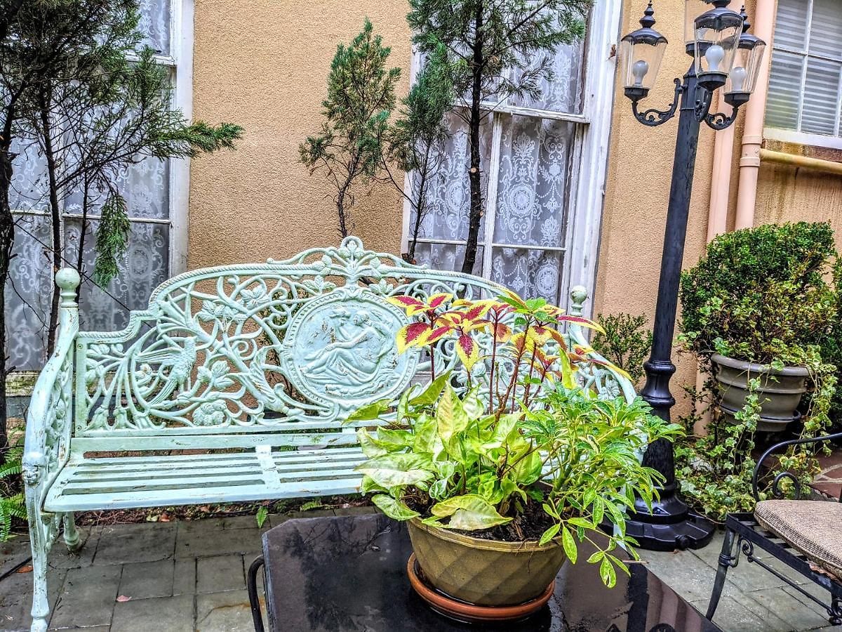 Parisian Courtyard