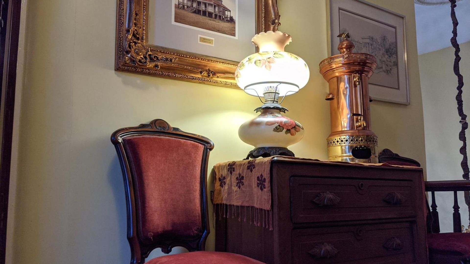 Parisian Courtyard Bed & Breakfast New Orleans