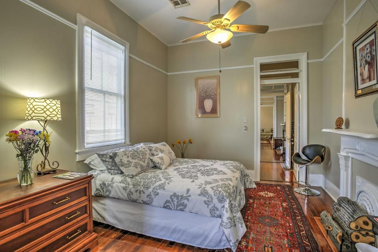 Walk To River, Tram & Zoo: Classic Nola Home! * New Orleans