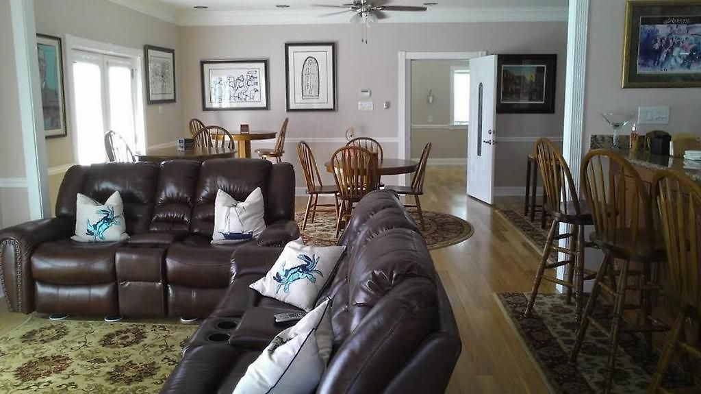 Villa W/ Waterfront Deck: 23 Mi To Bourbon Street!