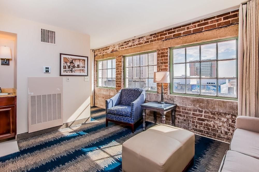 The Mercantile 3*