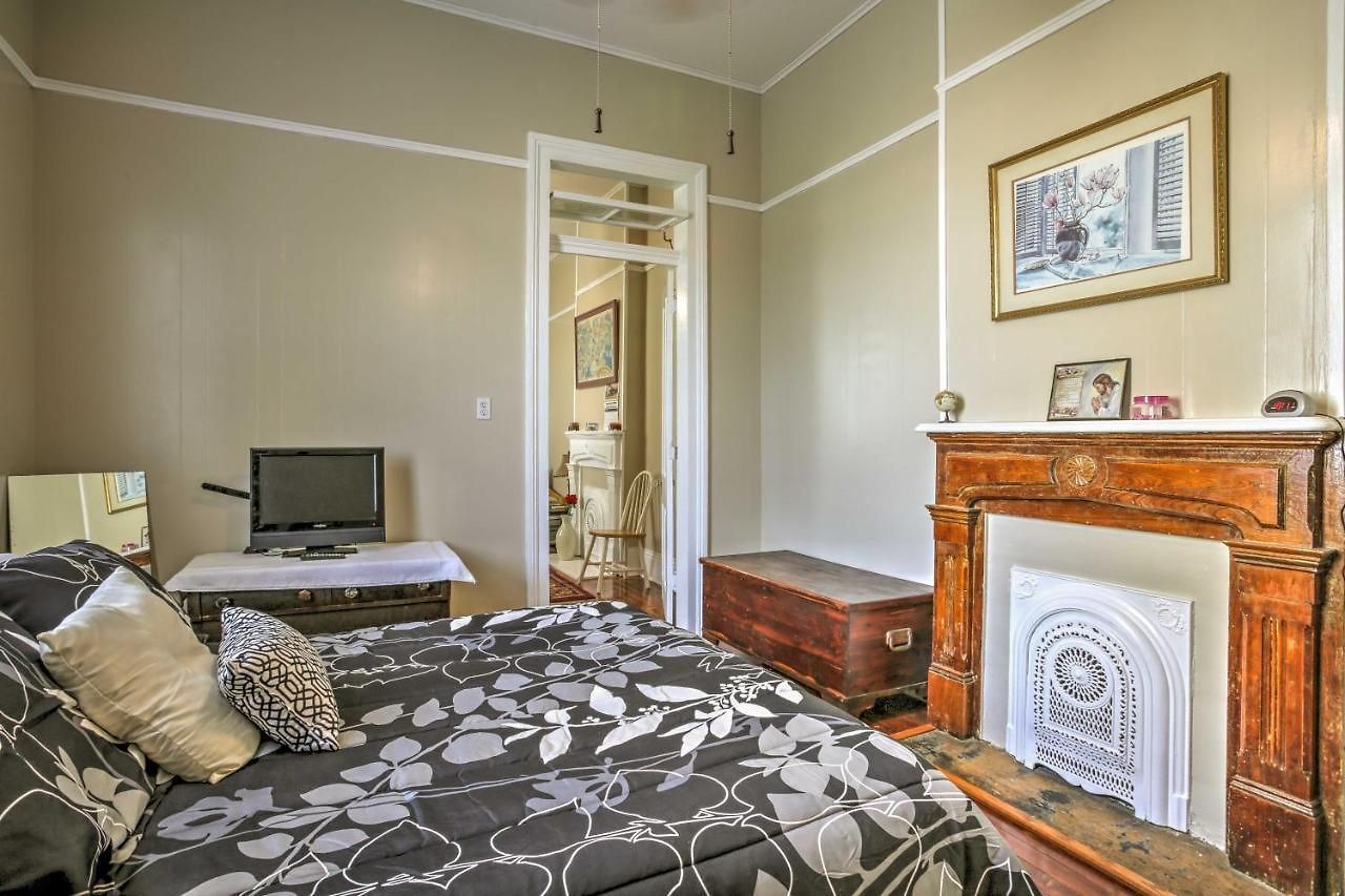 Walk To River, Tram & Zoo: Classic Nola Home! Holiday home New Orleans