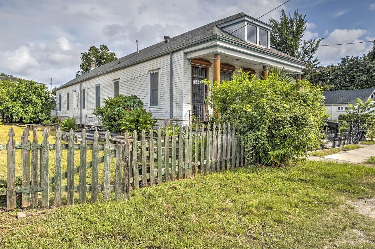 Holiday home Walk To River, Tram & Zoo: Classic Nola Home! *