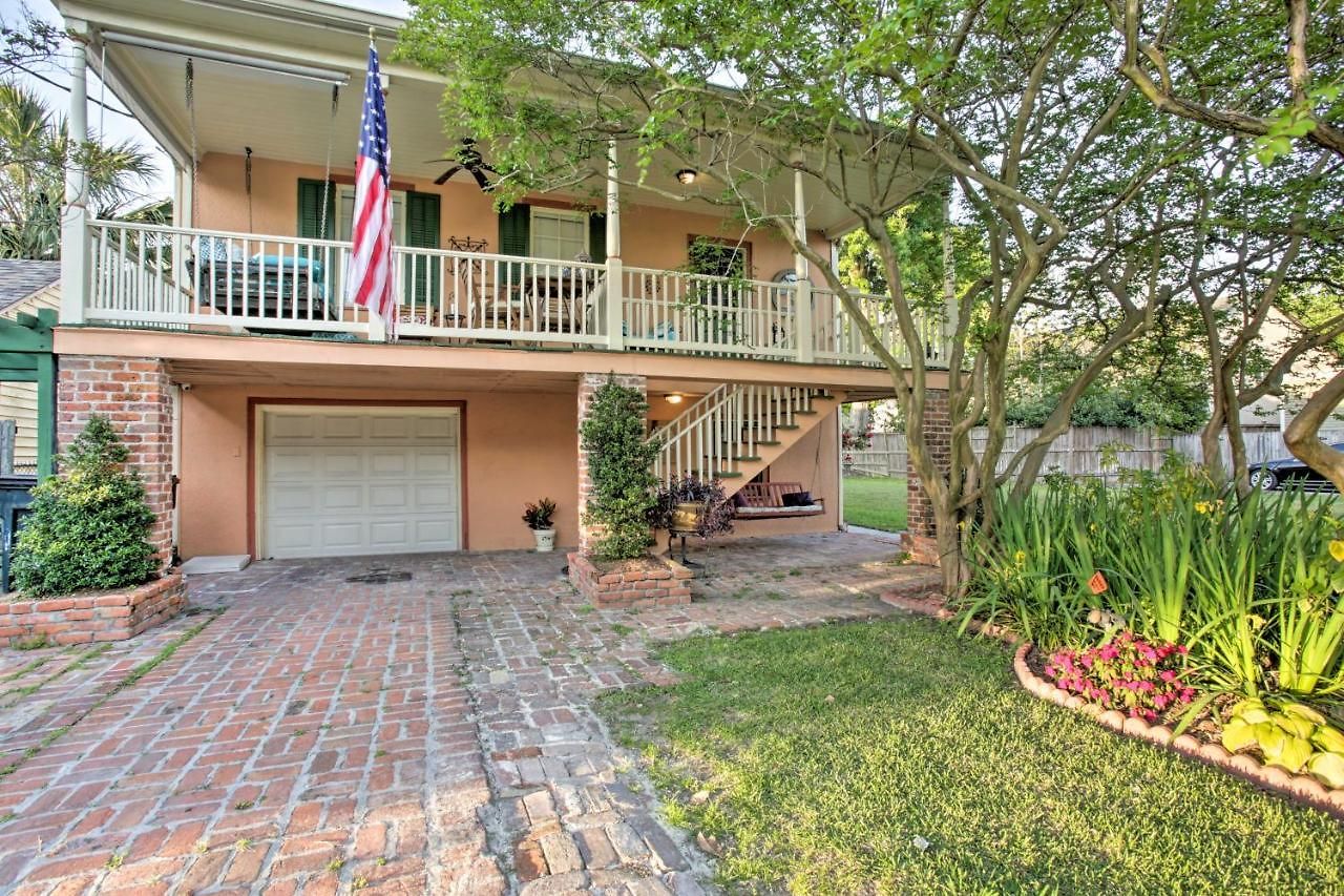 4 Mi To French Quarter: Nola W/ Garden Patio Apartment