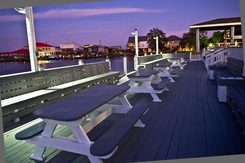 Villa W/ Waterfront Deck: 23 Mi To Bourbon Street!