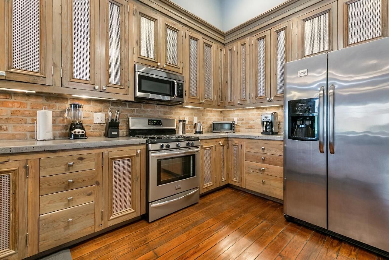Cozy And Charming House Close To St Charles Ave New Orleans