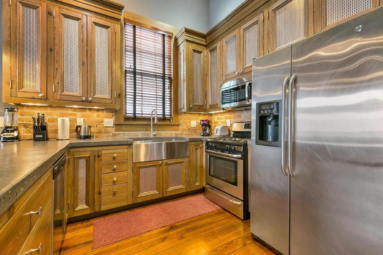 Modern 1-bd Near French Quarter - Walk To Superdome Apartment
