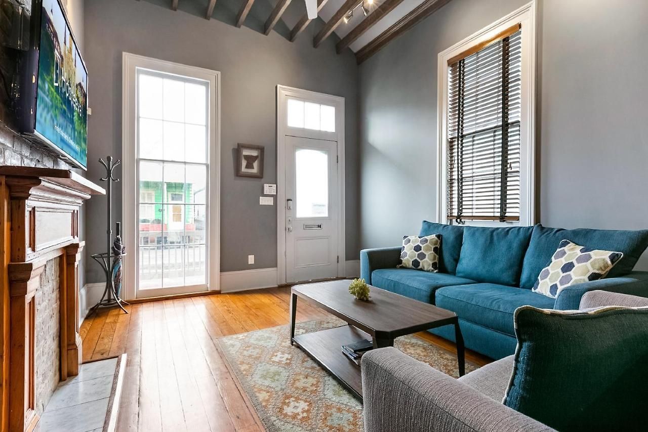 Modern 1-bd Near French Quarter - Walk To Superdome Apartment *