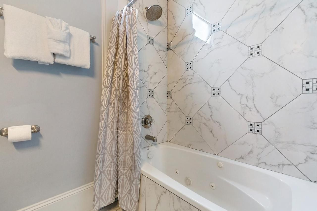 Modern 1-bd Near French Quarter - Walk To Superdome