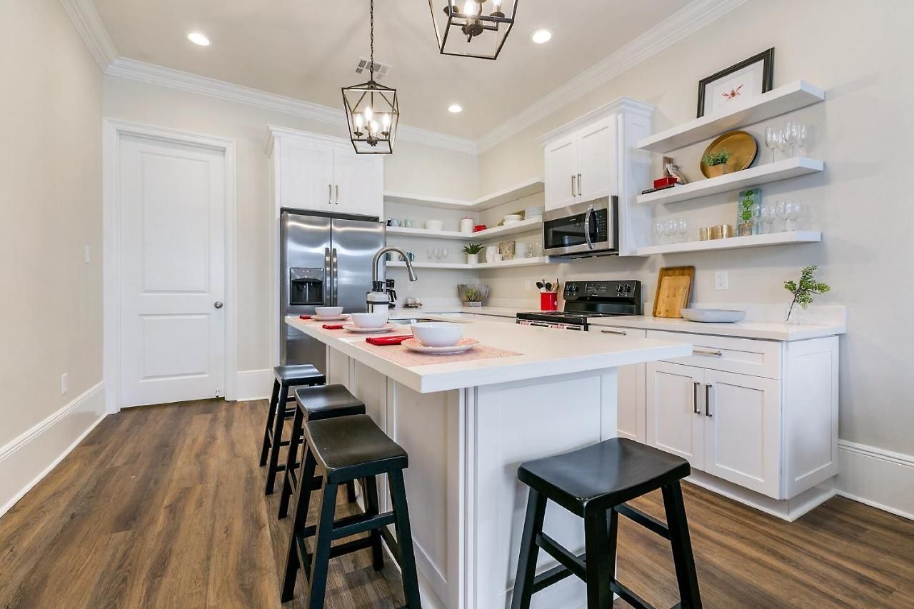 St Charles Ave Living Near Hot Spots And Restaurants Holiday home