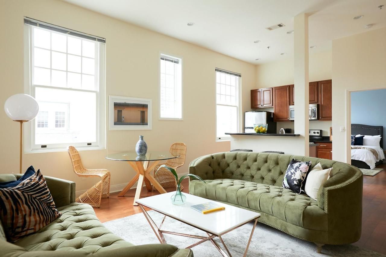 Sonder — Moss Bauer Aparthotel 4*