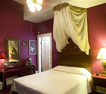 New Orleans Guest House 3*