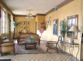 Super 8 By Wyndham New Orleans
