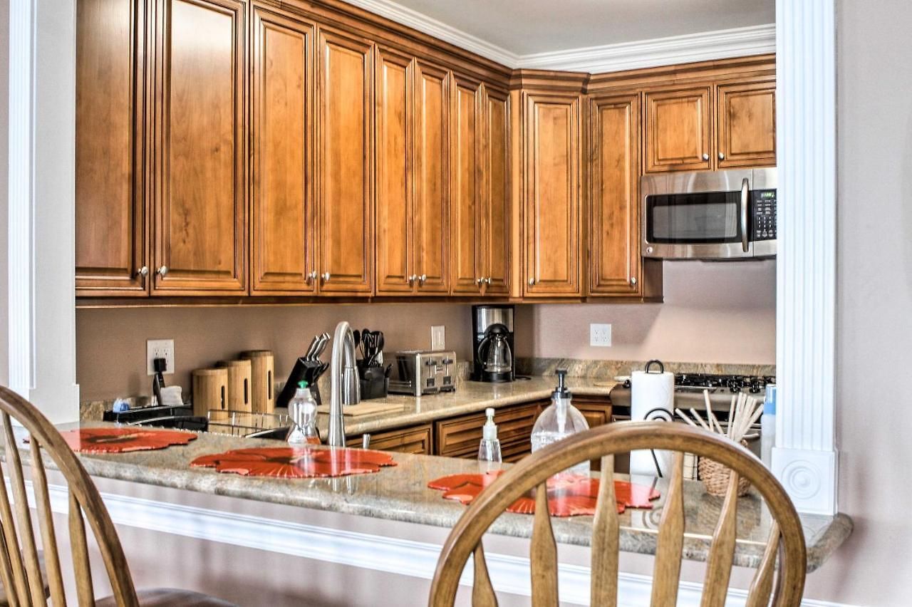 Waterfront Nola Villa: 23 Mi To French Quarter! Villa
