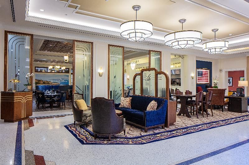 Hotel The Higgins New Orleans, Curio Collection By Hilton New Orleans