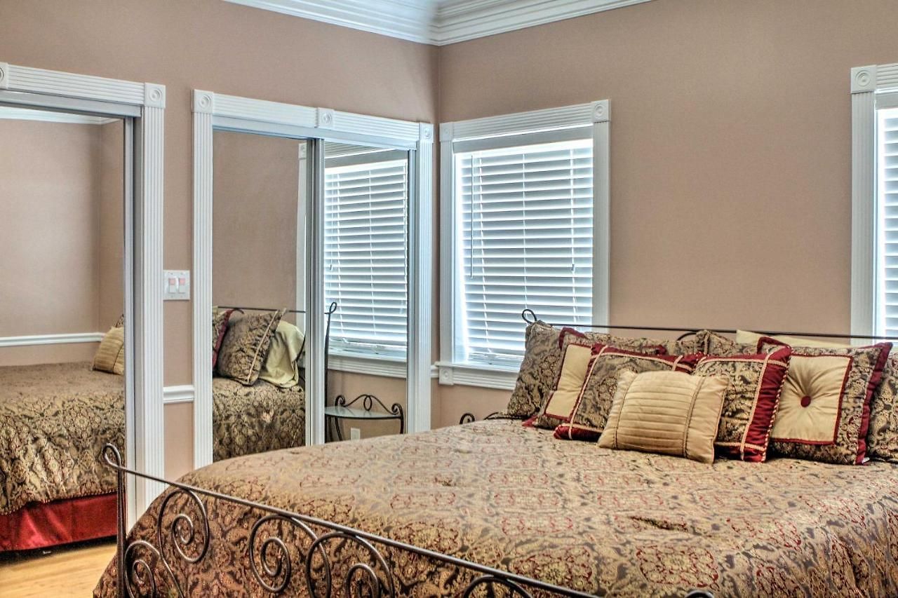 Waterfront Nola Villa: 23 Mi To French Quarter! *