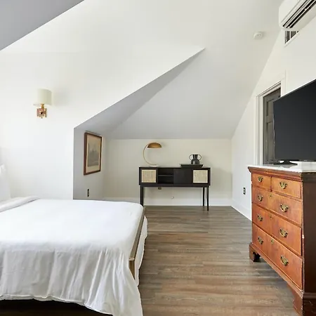 Hotel Sonder Maison De 4*