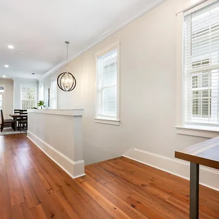 Hosteeva Chic Urban Retreat W Pool Steps To St Charles Ave And Near Bourbon St * New Orleans