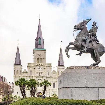 De La Monnaie, French Quarter Hotel 2*