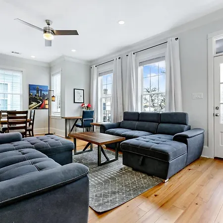 Hosteeva Amazing 4 Bedroom Modern With Balcony Near Frnch Quarter * New Orleans