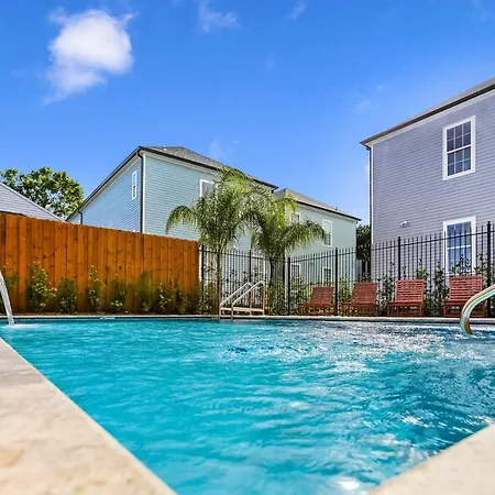 Stunning 4br-5br Near French Quarter Homes By Hosteeva Apartment *