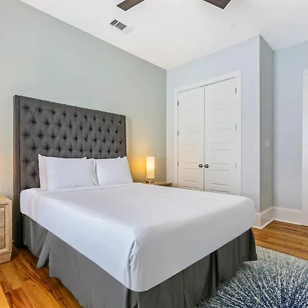 Stunning 4br-5br Near French Quarter Homes By Hosteeva New Orleans