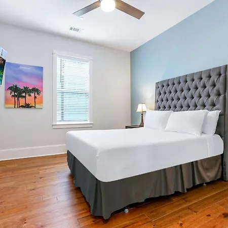 Stunning 4br-5br Near French Quarter Homes By Hosteeva Apartment