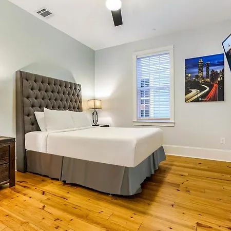 Apartment Stunning 4br-5br Near French Quarter Homes By Hosteeva New Orleans