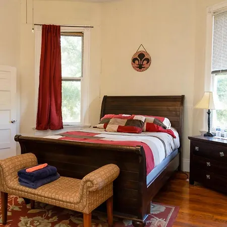 Hotel Evangeline Art House New Orleans