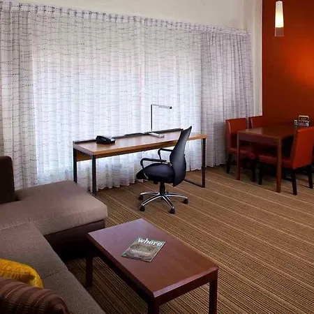 Sonesta Es Convention Center Hotel 3*
