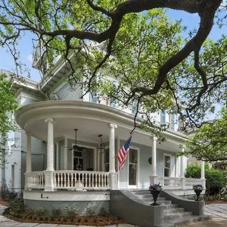 Sully Mansion Hotel
