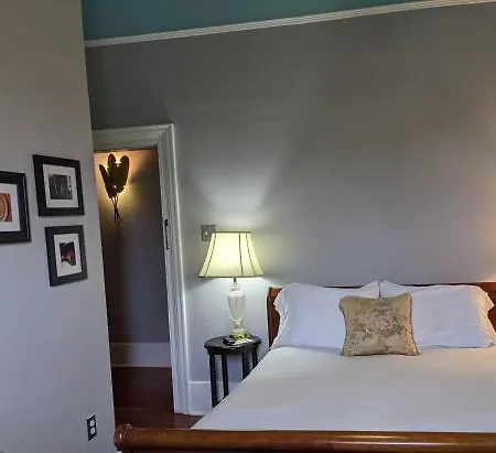 Bed & Breakfast Balcony