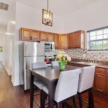 Gorgeous Historical Gem Near French Quarter New Orleans