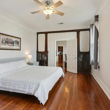 Aparthotel Freret Near Streetcar & Tulane