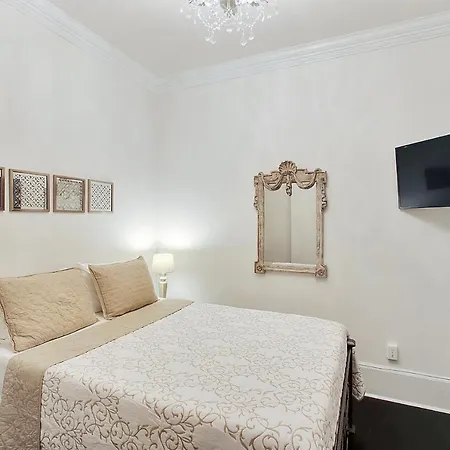 Kerlerec St. Aparthotel *