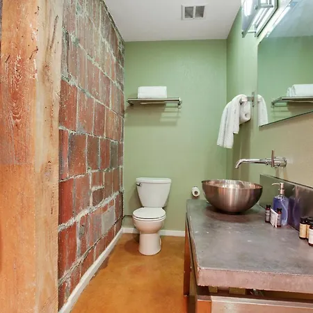 Liivup Warehouse Apartment *